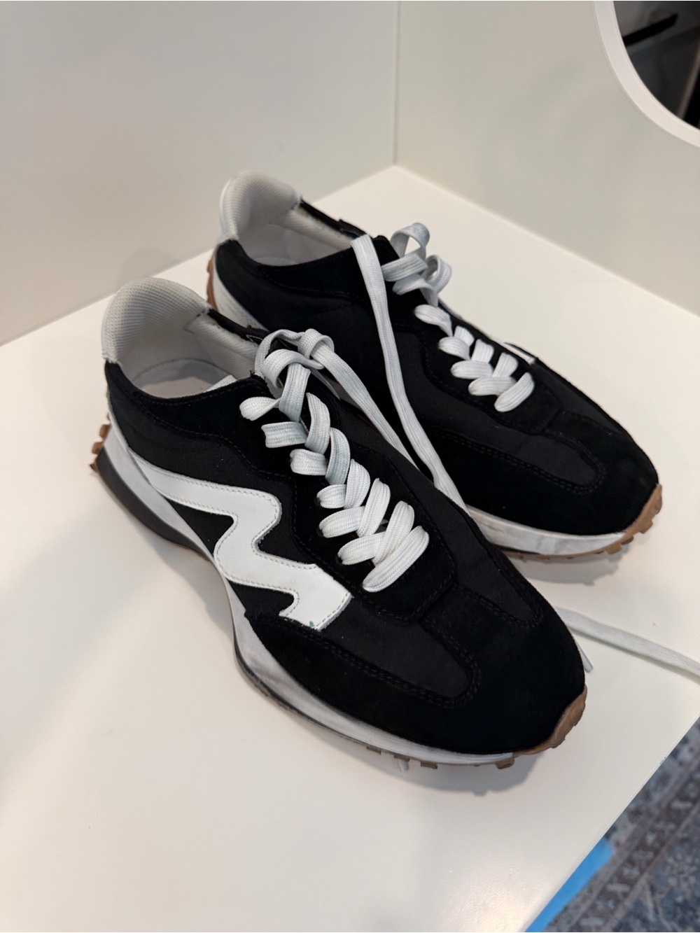 Steve Madden Black and White Women's Athletic Sneakers